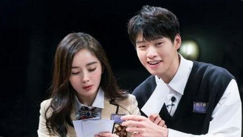 娱乐圈新星柳小八：从幕后揭秘到甜蜜瓜田的成长轨迹